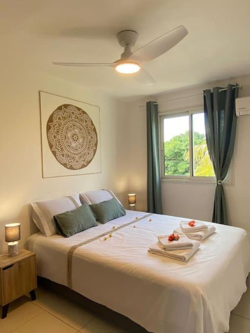 סן-פייר Villa Albizia 974 Avec Piscine Et Spa מראה חיצוני תמונה